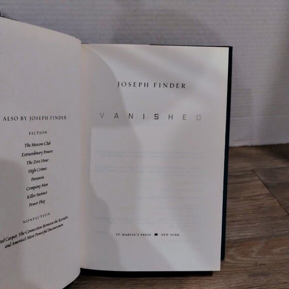 1st Print Joseph Finder Vanished (Nick  Heller #1) 1st Ed Hardcover Book - Picture 4 of 5